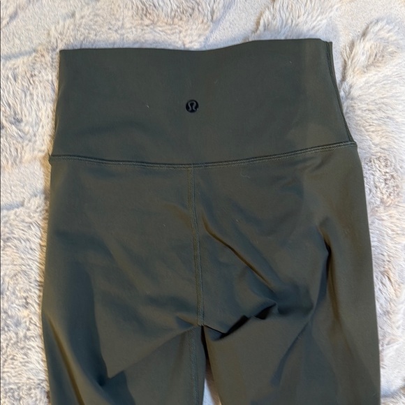 Lululemon Dark Green High-Waisted Leggings - Picture 3 of 4